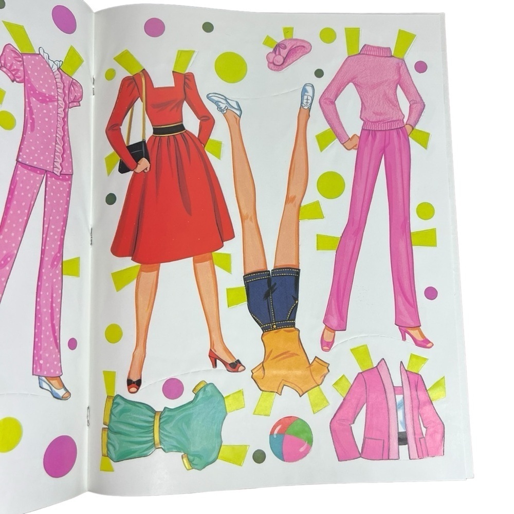 Vintage 1983 Angel Face Barbie Paper Dolls - Picture 5 of 8